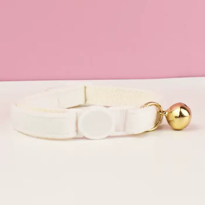 Collier pour chat en velours avec nœud papillon, réglable, sécurité pour animaux de compagnie, préve