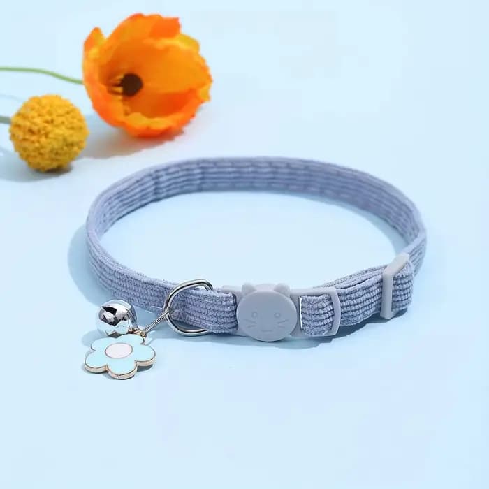 Collier réglable pour chat avec clochette, mousqueton de sécurité, en polyester, recommandé pour les