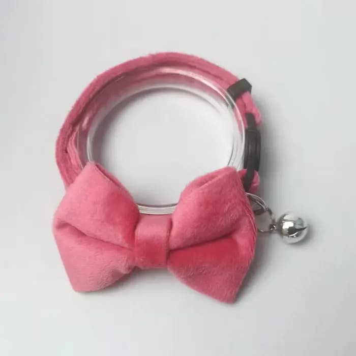 Collier pour animaux de compagnie en velours, nouveau modèle populaire, couleur unie, nœud avec cloc