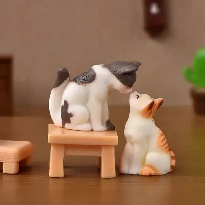 Figurine de chaton en résine