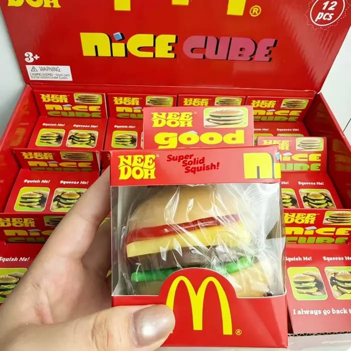 Jouet Squishy Burger en collaboration Mc×NeeDoh