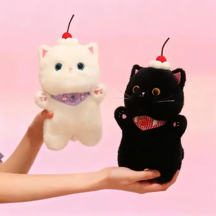Jouet en peluche chaton mignon