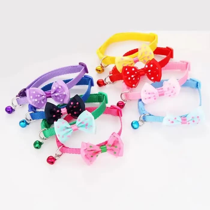 Collier pour chien et chat à nœud papillon tendance