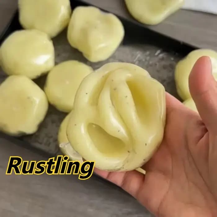 Jouet anti-stress souple et moelleux en forme de pomme de terre croustillante