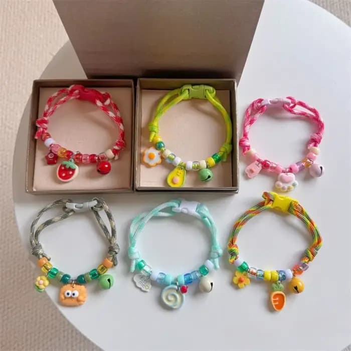 Collier coloré mignon pour animaux de compagnie