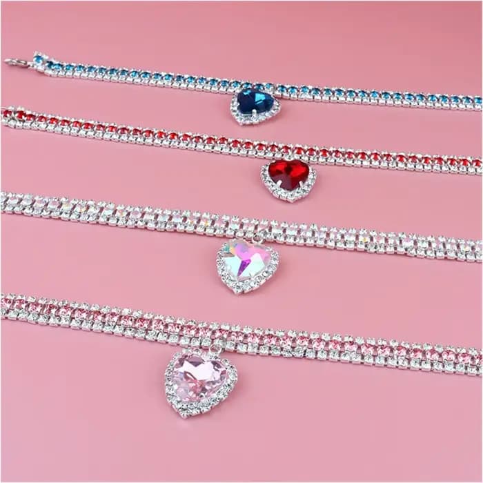 Collier de luxe en cristal pour chat