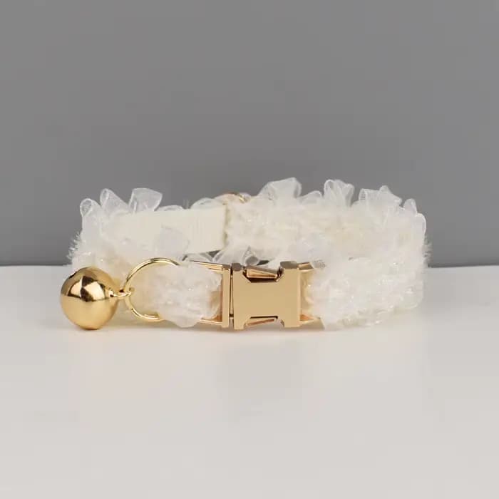 Collier pour chat en dentelle réglable, personnalisé, avec nom, doux, avec clochette, pour chats et