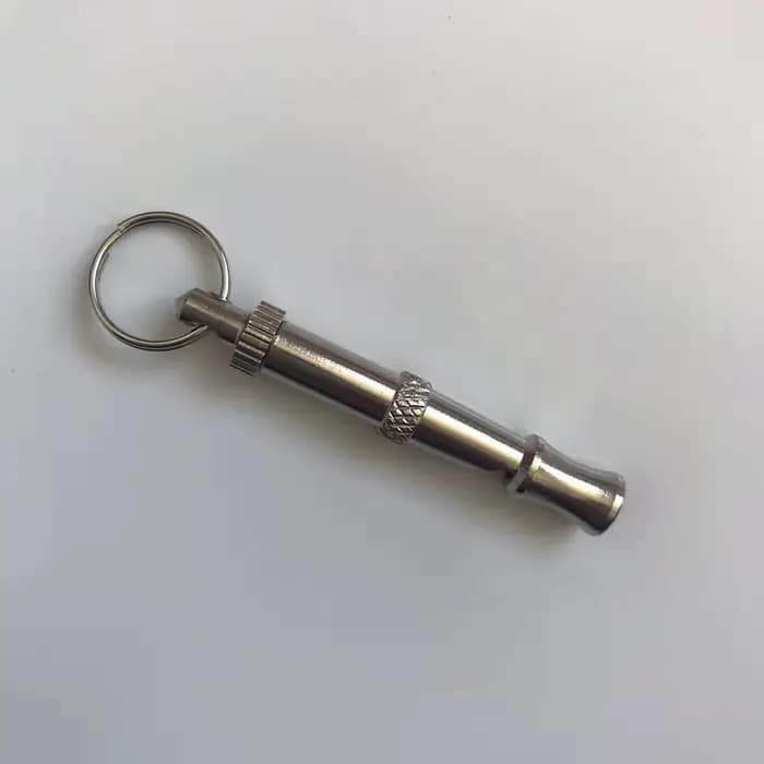 Sifflet pour chien pour arrêter d'aboyer, contrôle des aboiements, entraînement pour chiens, sifflet