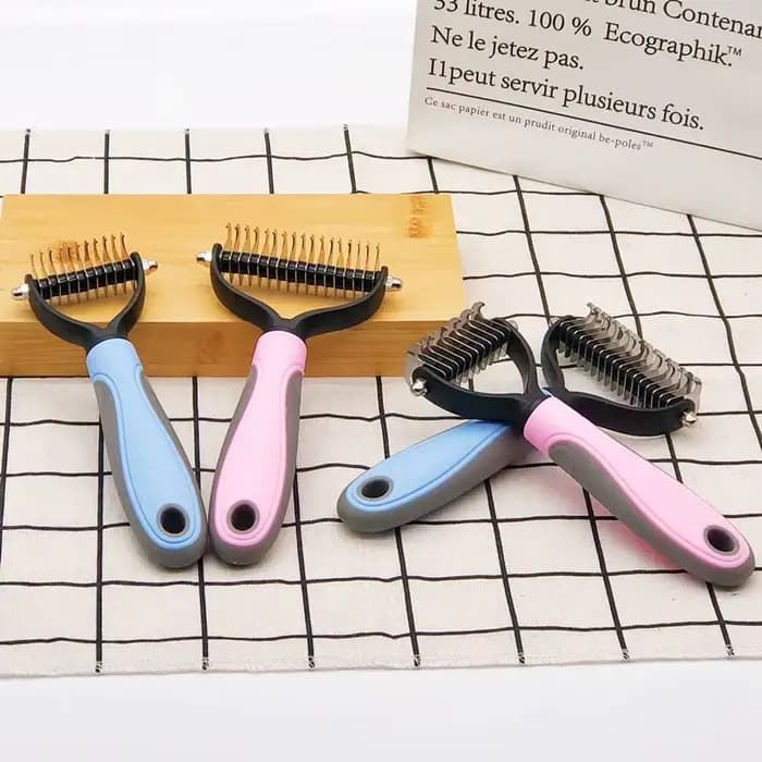 Peigne démêlant pour chiens et chats, brosse démêlante pour poils longs et bouclés, outil de toilett