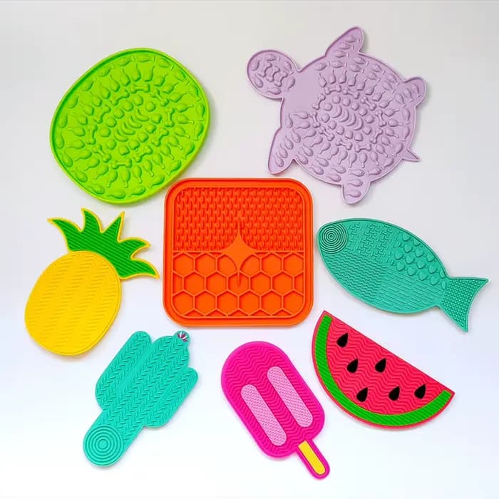 Bols en silicone avec ventouse pour aliments lents pour chats, produits à lécher pour animaux de com