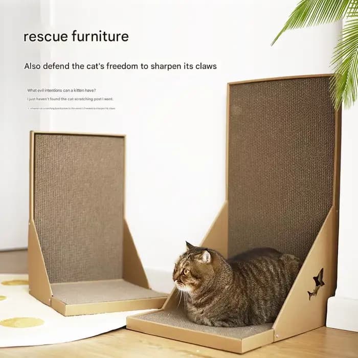 Poteau à gratter pour chat en forme de L