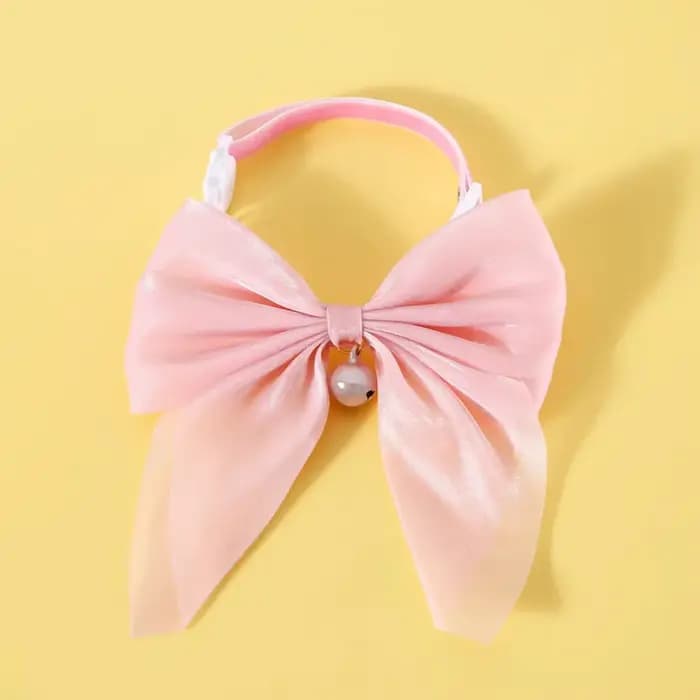 Collier à nœud papillon en ruban pour chat