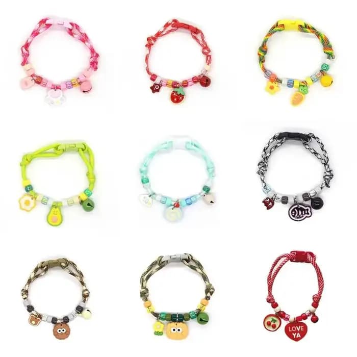 Collier coloré mignon pour animaux de compagnie, chaîne tressée réglable pour chat avec clochettes, bijoux pour animaux de compagnie, accessoires de costume pour animaux de compagnie