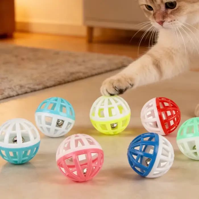 Lot de 10 jouets sonores en plastique pour chat