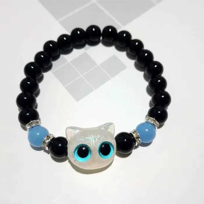Collier chat noir et blanc dessin animé mignon, bracelet pour femmes et hommes, brille dans le noir, bijoux de couple, cadeaux