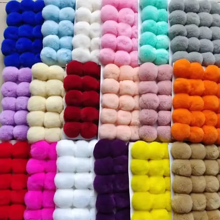 Pompons en fourrure moelleuse de 5 cm