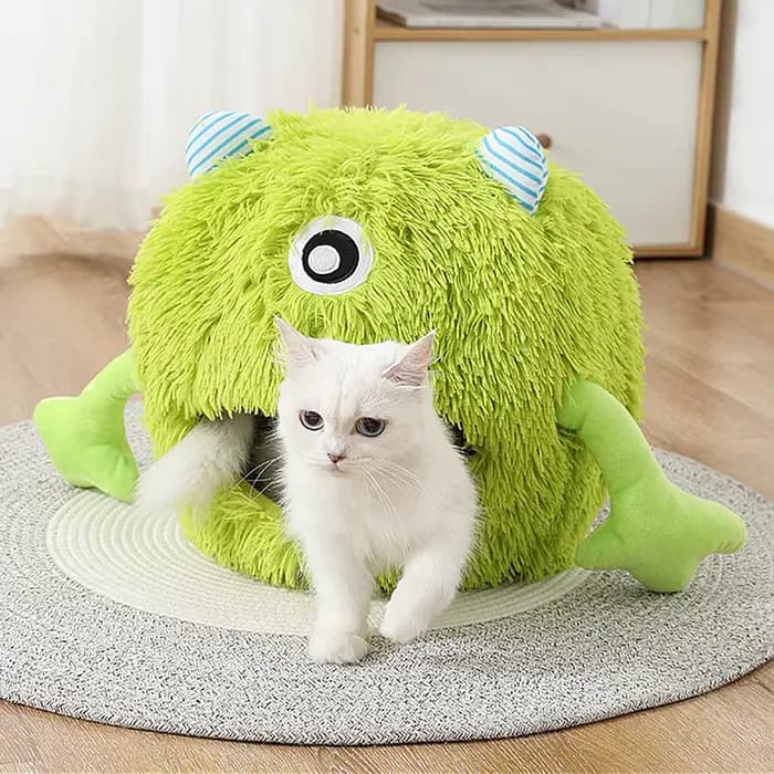 Mignon Monster Cartoon Warm Plush Cushion Basket
