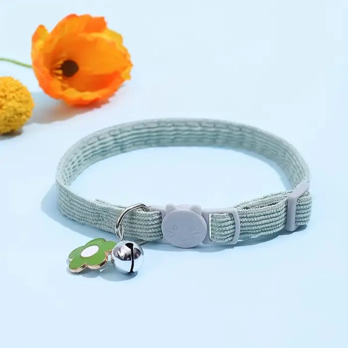 Collier pour chat réglable avec cloche