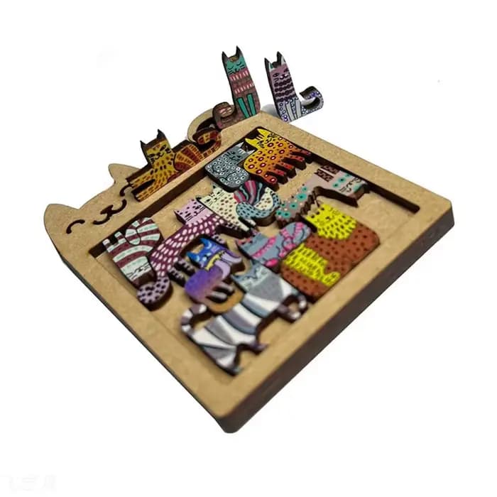 Puzzle en bois en forme de chat