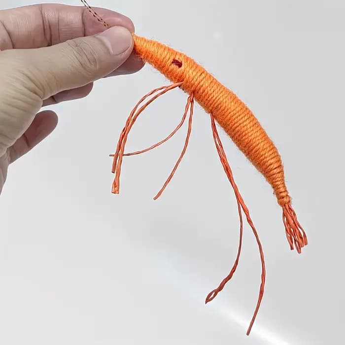 Jouet interactif pour chat en forme de crevette