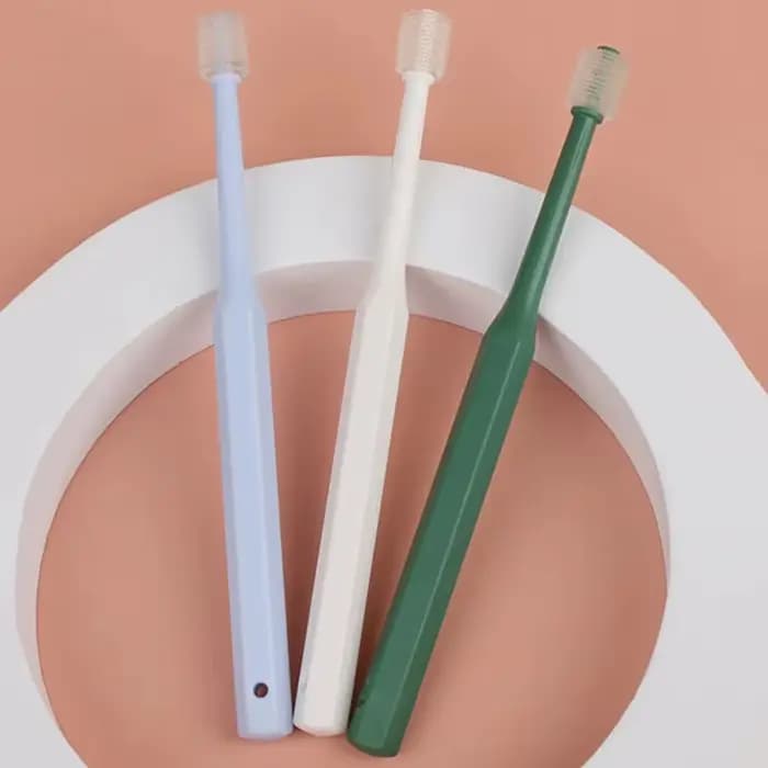 360 degrés brosse à dents pour animaux de compagnie chat