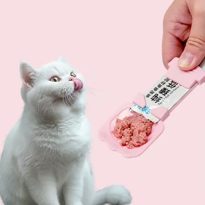 Distributeur de friandises pour chat