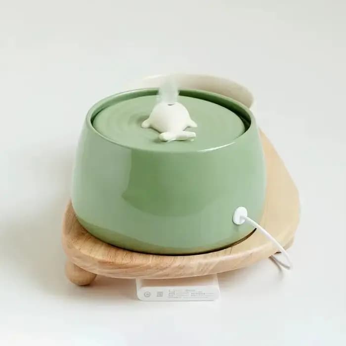 Fontaine d'eau en céramique pour chat