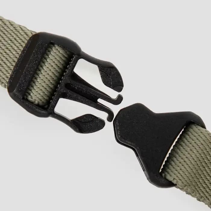 Harnais et laisse anti-évasion en forme de I pour chat HiDREAM – Contrôle facile sans étranglement pour la promenade en extérieur – Gilet anti-torsion pour chats
