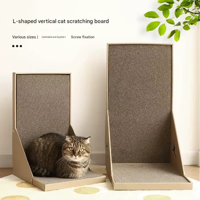 Poteau à gratter pour chat en forme de L