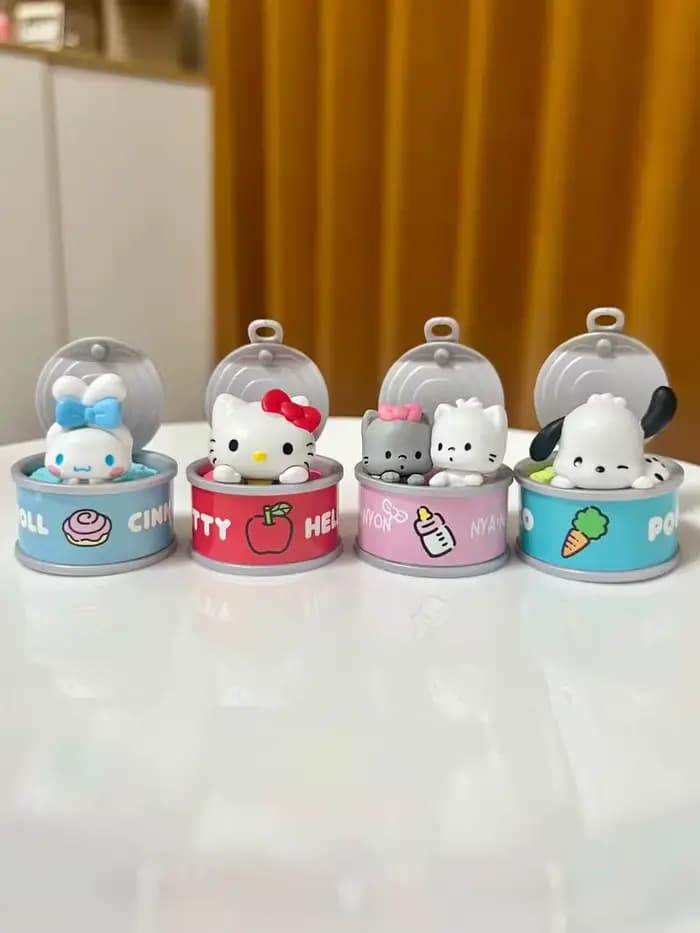 Nouveau produit en stock : Boîte surprise de nourriture en conserve pour chat Kt