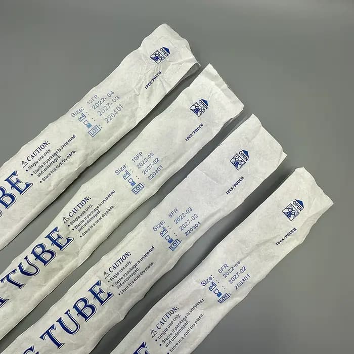 Tube d'alimentation nasogétrique pour animaux de compagnie