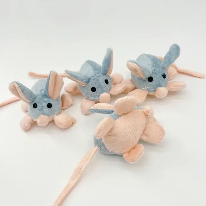 Jouets interactifs pour chats en forme de souris mignonne