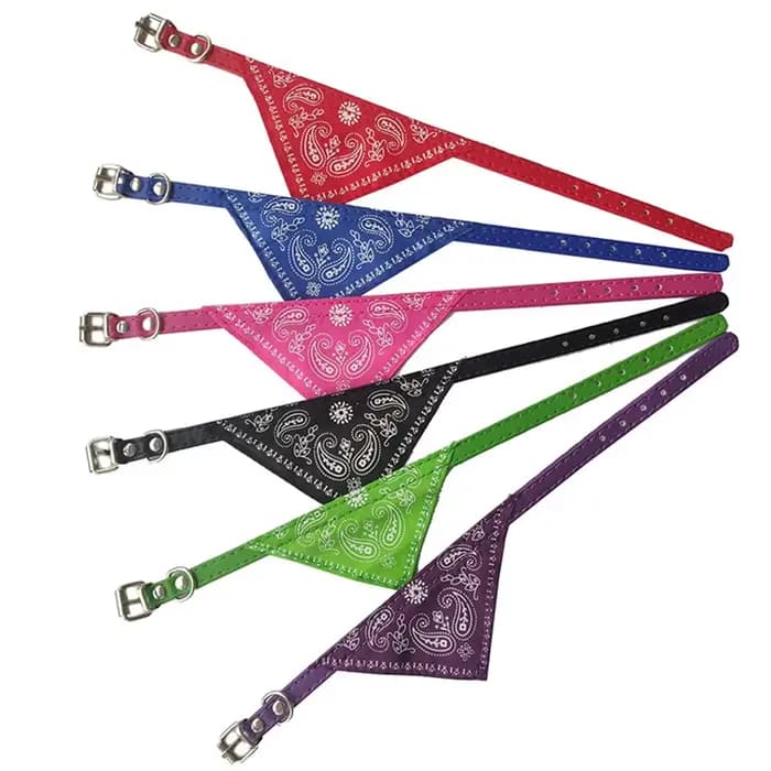 Collier bandana imprimé pour animaux de compagnie