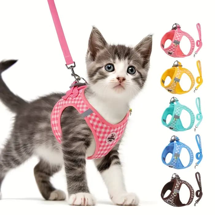 Harnais festif pour chat vichy : polyester respirant avec fermoirs métalliques et sangles réfléchissantes pour les promenades sûres