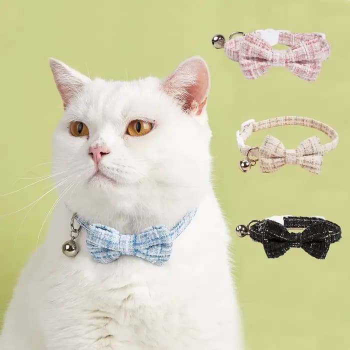 Colliers pour chats Sucado à dégagement rapide avec joli nœud et clochette