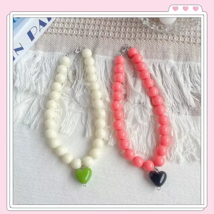 Collier de chat mignon