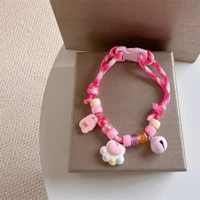 Collier coloré mignon pour animaux de compagnie, chaîne tressée réglable pour chat avec clochettes, bijoux pour animaux de compagnie, accessoires de costume pour animaux de compagnie