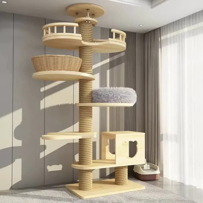 Arbre à chat haut sur pied