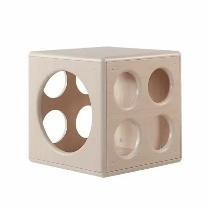 Maison de chat semi-fermée en bois