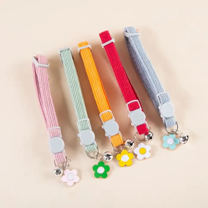 Paquet de 5 colliers de chat réglables avec cloche