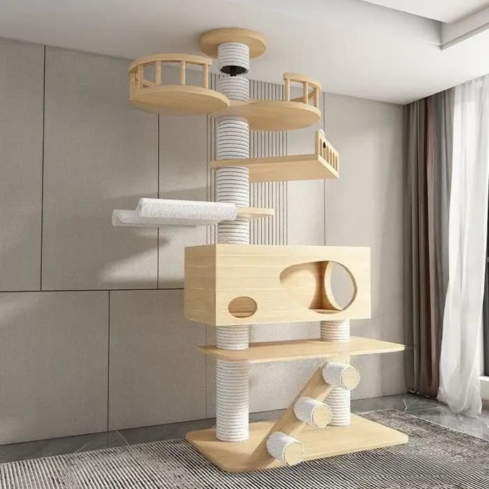 Arbre à chat haut sur pied
