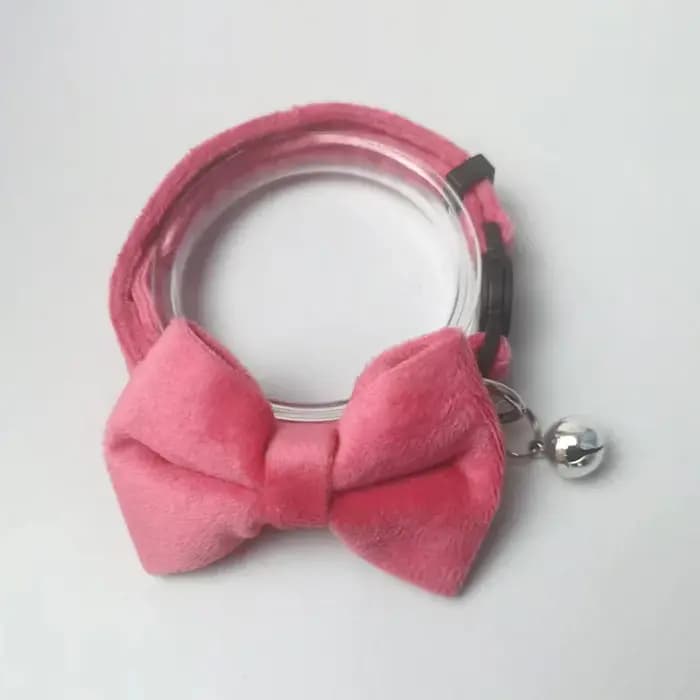 Collier pour chat avec clochette et nœud papillon